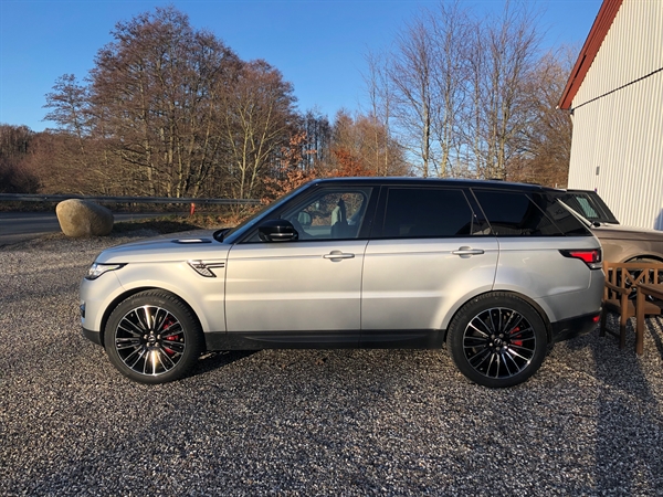 Land Rover 22" 9-Split Spoke oversize dæk og fælg sæt - Sort/Poleret