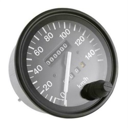 Land Rover Defender speedometer - 140 Km/t