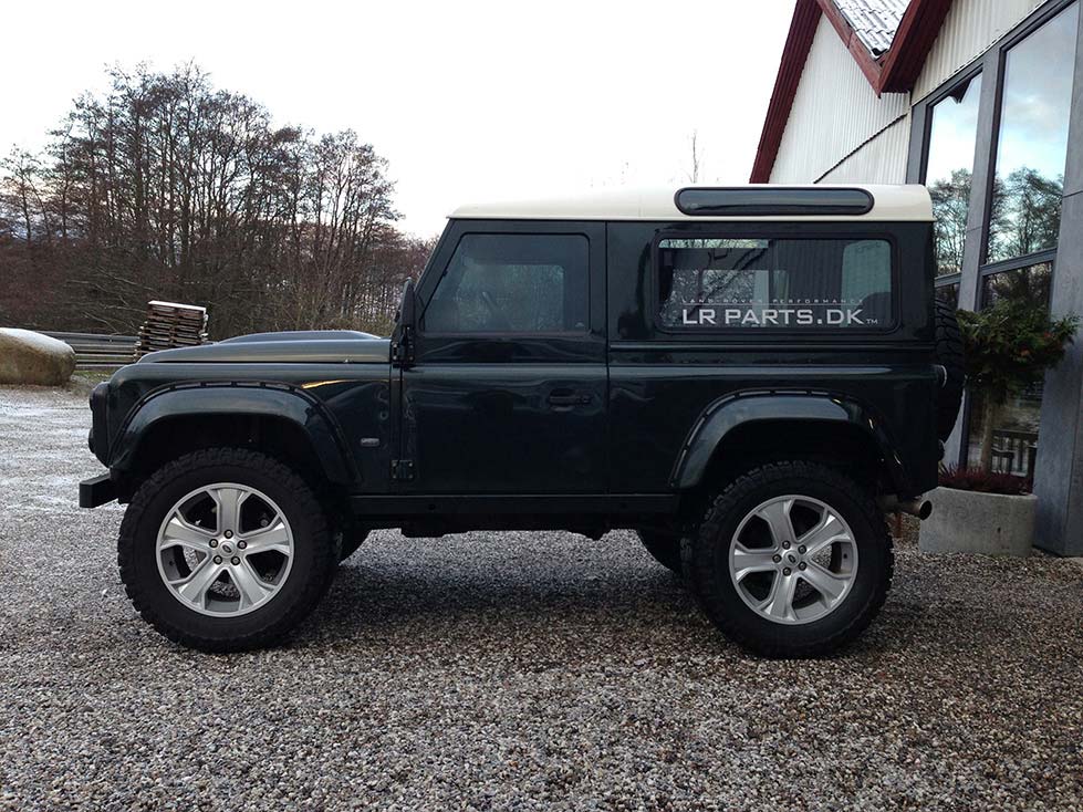 Defender Td5 med +250 HK og +600 Nm - verdens første firkantede raket :-)