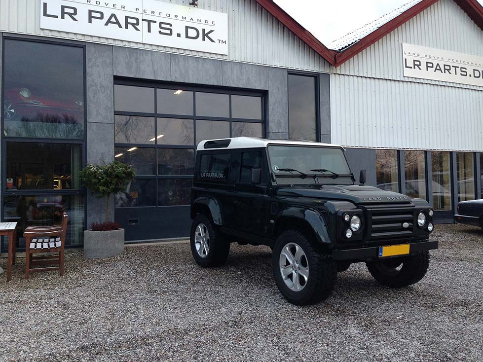 Defender Td5 med +250 HK og +600 Nm - verdens første firkantede raket :-)