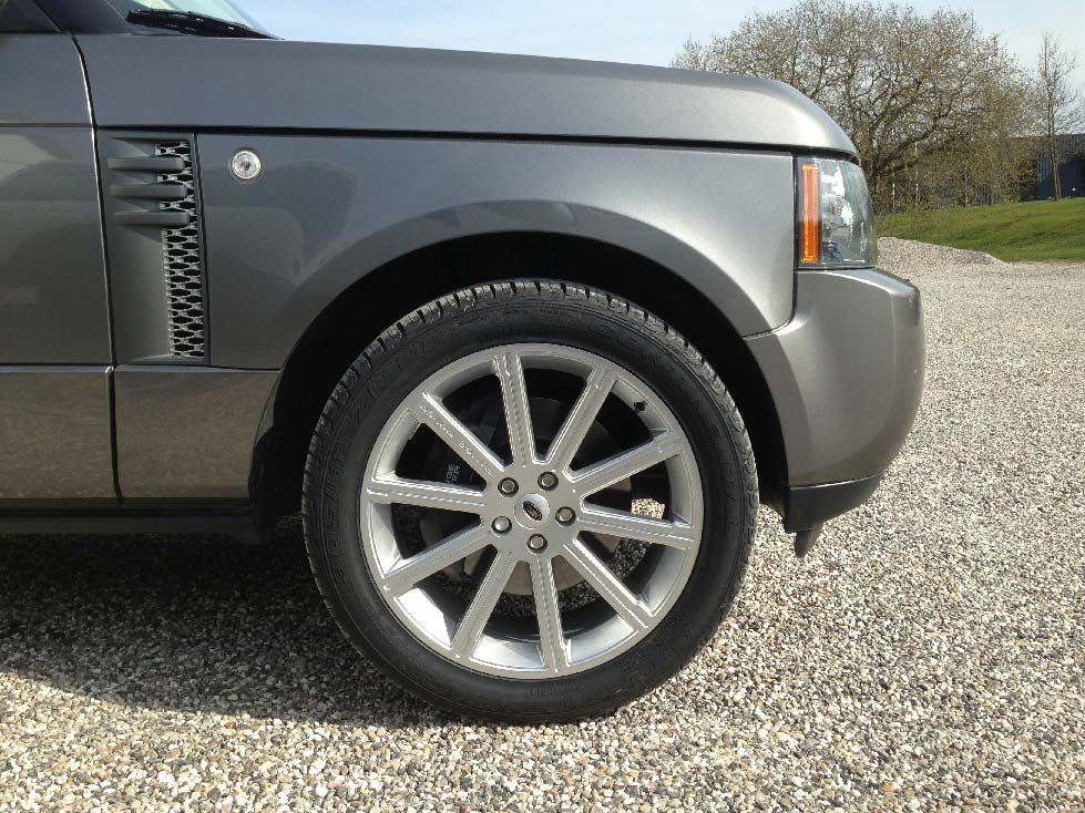 Range Rover 2012 med 22 Stormer 2 fælge